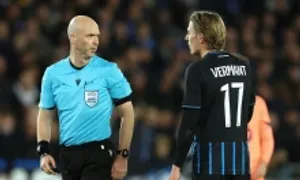 UEFA bị gọi là mafia khi Barca thoát thua