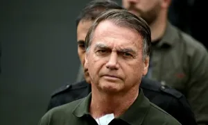 Brazil thực thi lệnh 'bắt phòng ngừa' với cựu tổng thống Bolsonaro